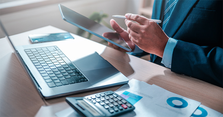La brecha digital de las pymes complica su adaptación al nuevo modelo fiscal de Hacienda