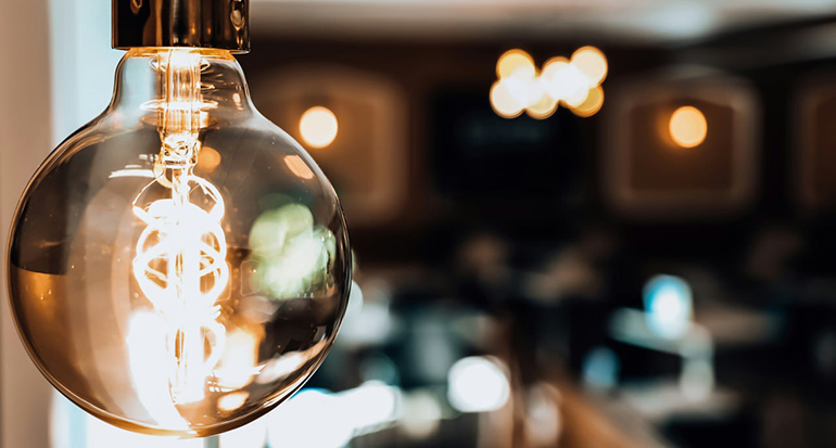 Fin al ‘spam’ eléctrico: las pymes podrán contratar con varias comercializadoras y ajustar potencia para ahorrar